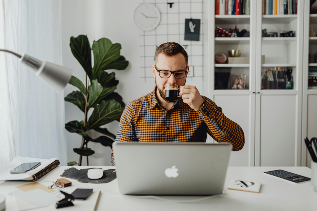 5 ways to improve employee engagement working remotely