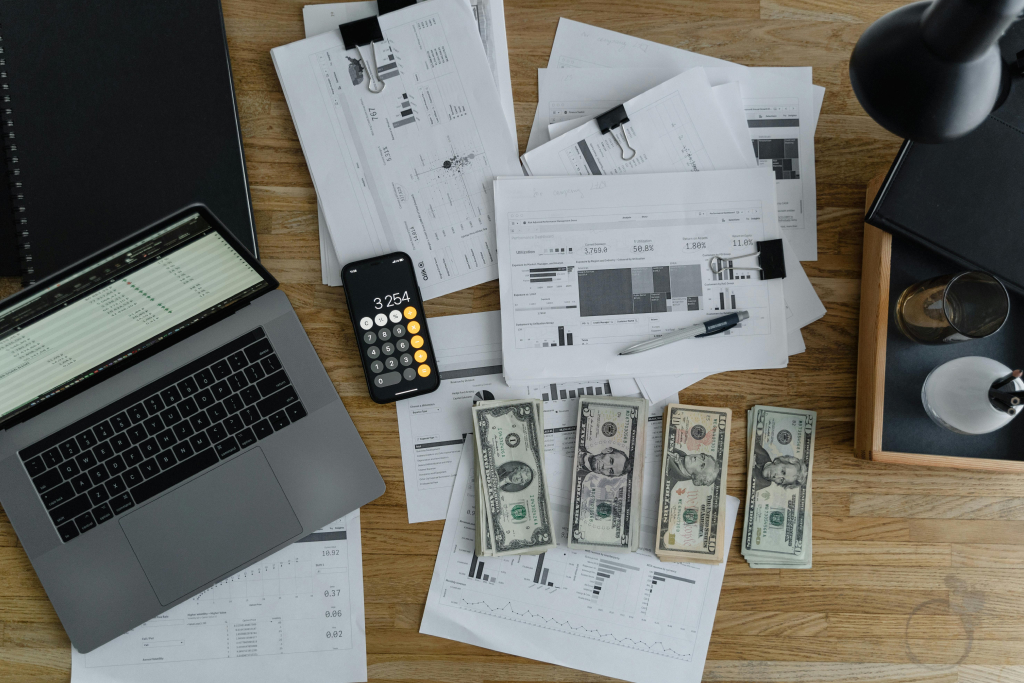 Enhancing Payroll Efficiency with HRLocker Payroll Management Reports