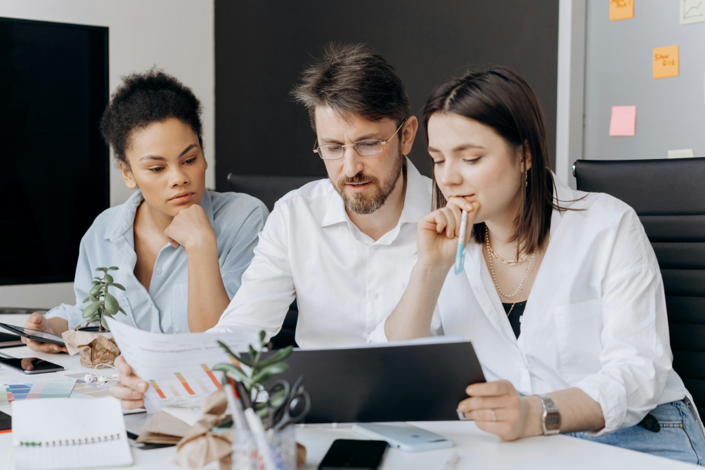How an Applicant Tracking System Can Save Your HR Team 10+ Hours a Week